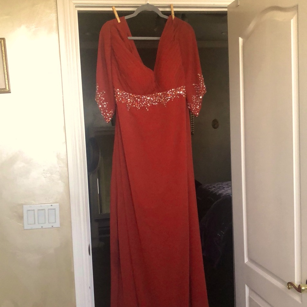 Custom gown. Light and comfortable